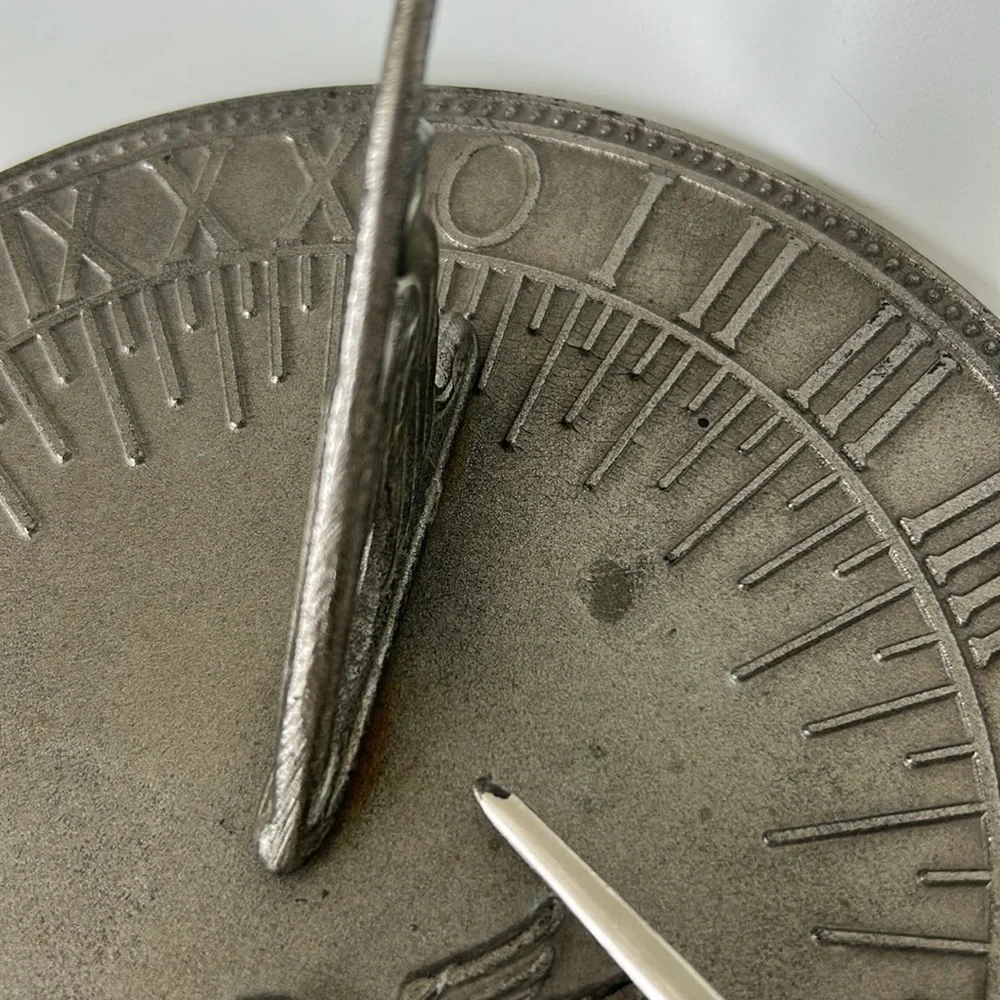 Vintage Brassbell Ind Co Ltd Hummingbird Hibiscus Garden Sundial - Picture 8 of 8